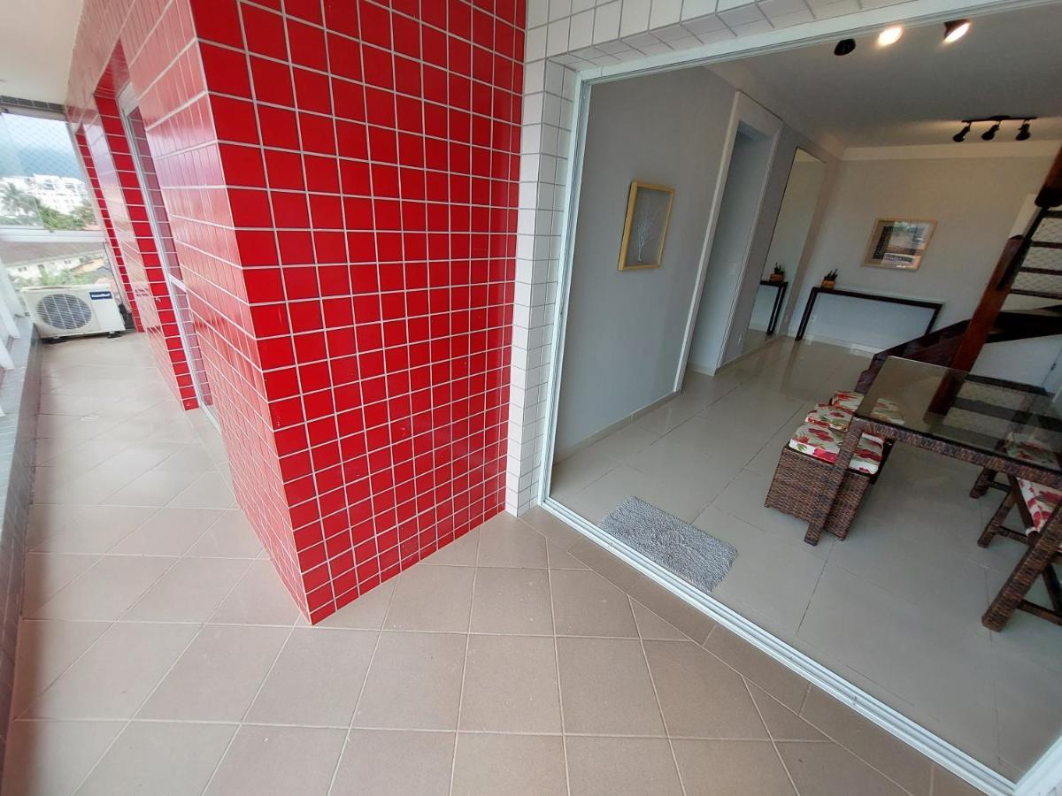 Apartamento A 50M Praia Maitinga, Wifi, Churrasqueira Na Varanda Бертиога Екстериор снимка